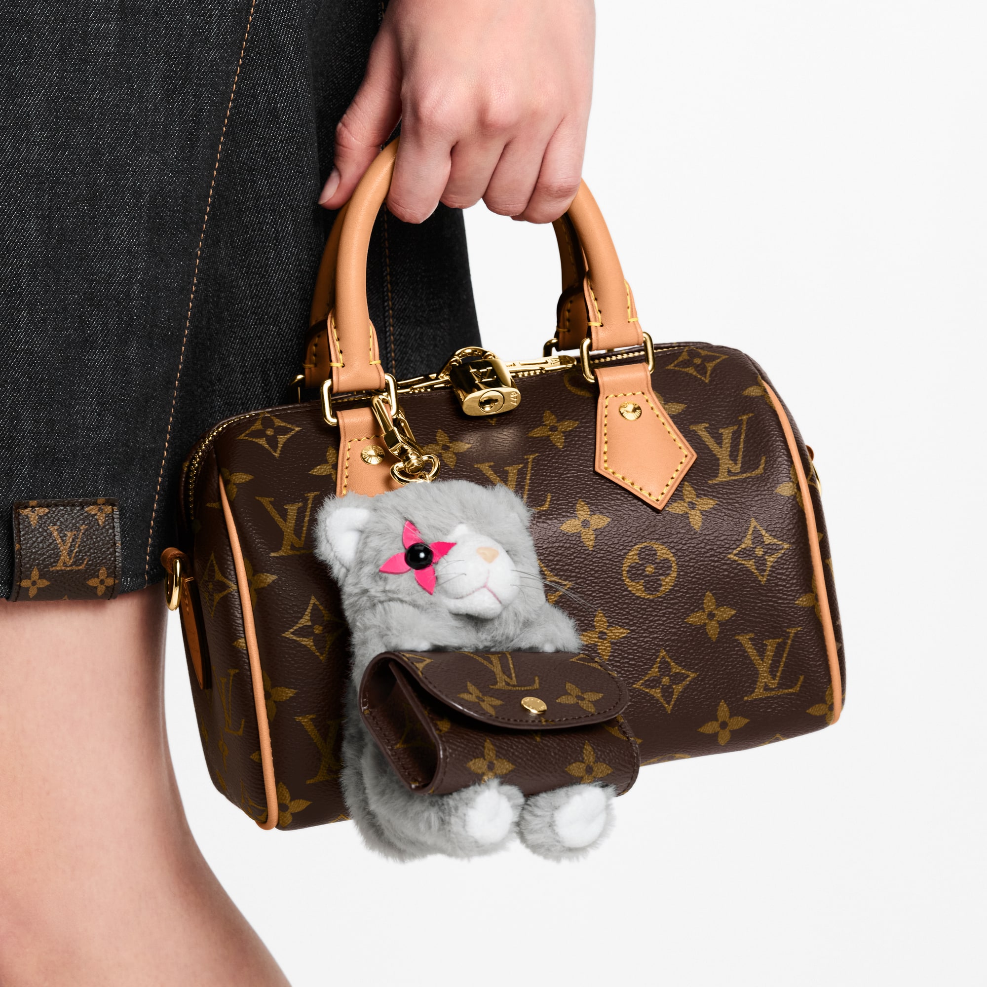 LV Cute Kitten Bag Charm S00 - Accessories | LOUIS VUITTON